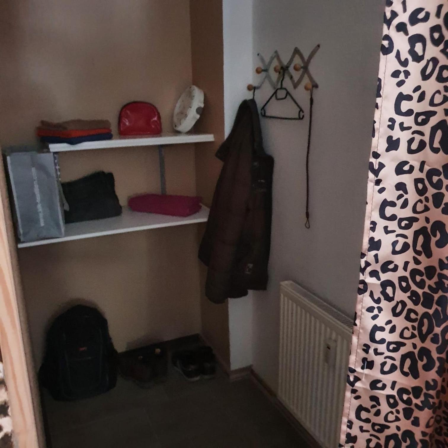 Halle, Top -Preise, 79 Qm Sd Fewo, Eg, Wahlweise Mit 1- 3 Dz, Tv Lounge, Kueche, Bad Wc Einfach Und Gut, Langzeitmieter Vb Preise Halle  Εξωτερικό φωτογραφία